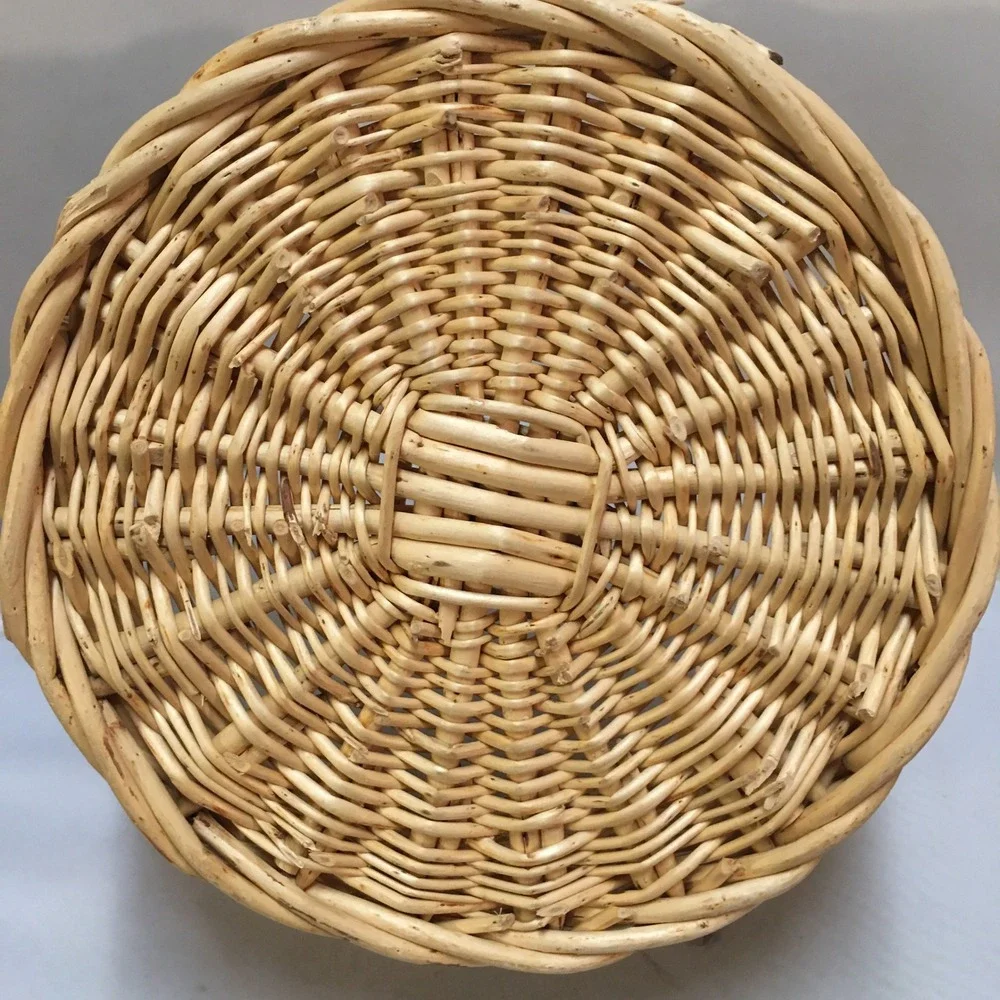 Wicker Round Basket Unisex Medium Tan Woven Willow with Handle Cottagecore